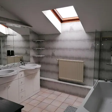 Maison Quercynoise Les Racines De Lili بيت للعطل *