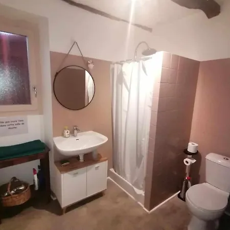 Prázdninový dům Maison Quercynoise Les Racines De Lili *